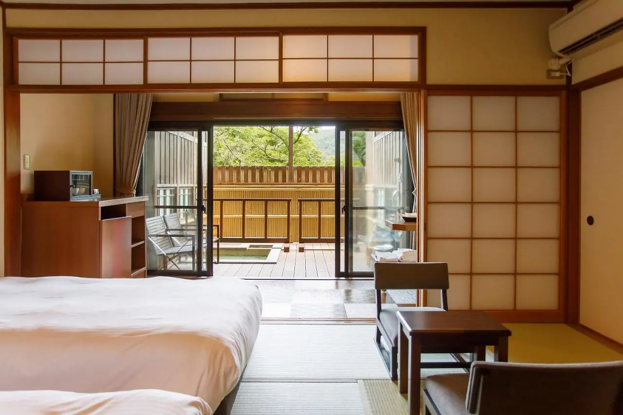****  Hakone Kowakien Mikawaya Ryokan Japan